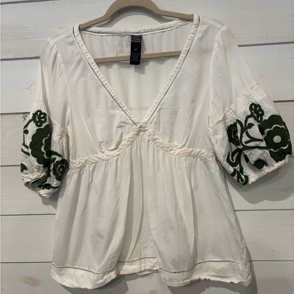 Anthropology Lithe White and Green 3/4 Sleeve Tie Front Blouse - Picture 7 of 13